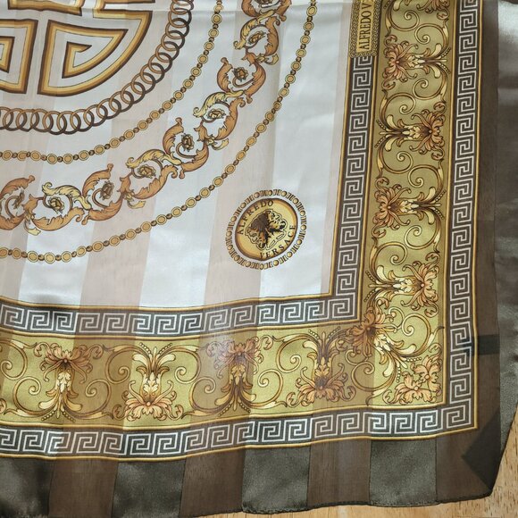 Vintage Classic Alfredo Versace Celine 100% Gold Chain & Coins Silk Scarf 34" - Picture 9 of 15
